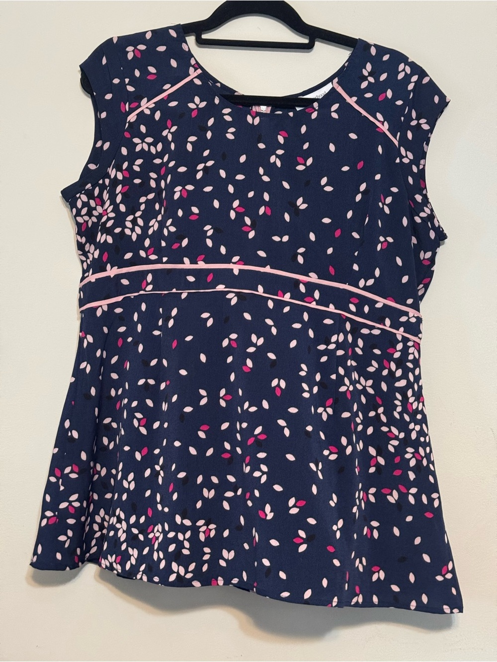 Motherhood Navy Tank Top with Pink Leaf Print Sz L